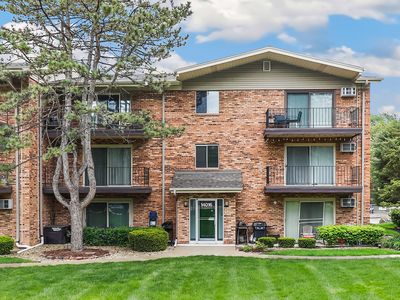 14016 Waterbury Dr APT 1404