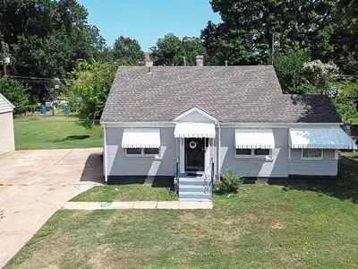 606 Isabelle St