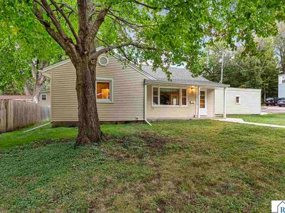 737 Gwyn Dr