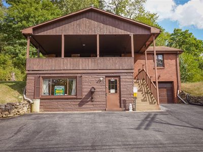 5765 Library Rd