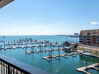 150 Lynnway APT 403