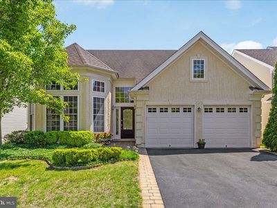 31 Aristotle Way