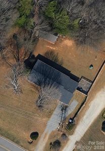 2175 Triplett Rd