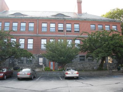 250 Whitwell St Unit 2