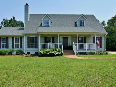 909 Double Springs Rd