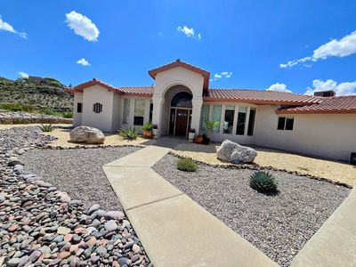 47 Marble Canyon Dr