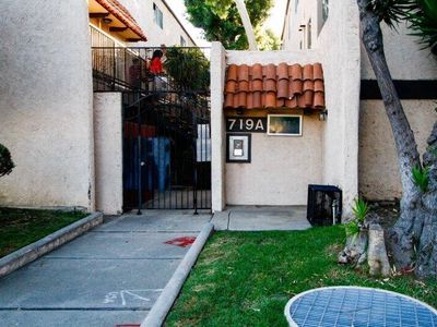 719 N Eucalyptus Ave APT 19A