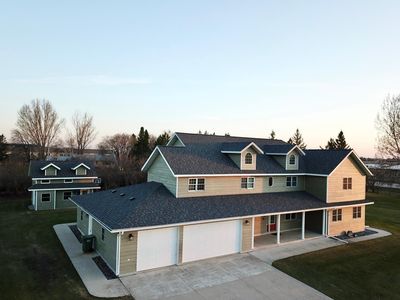 310 7th St SW