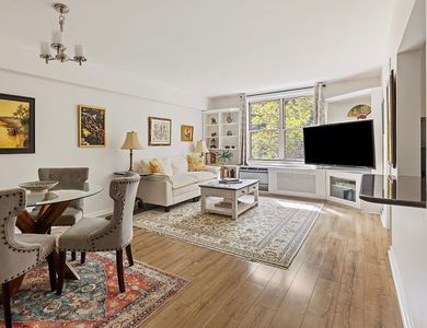309 E 87th St APT 4R