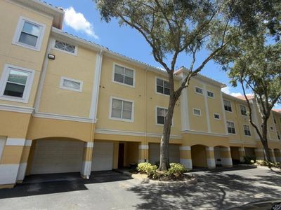 1807 SHADOW VIEW CIRCLE #1807