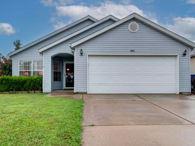 891 S Hickory Lane