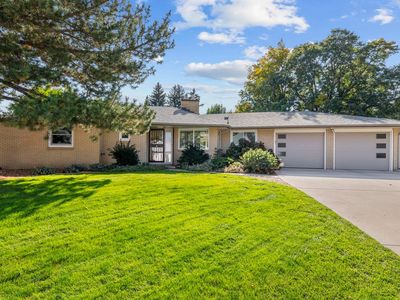 2739 Grinnell Dr