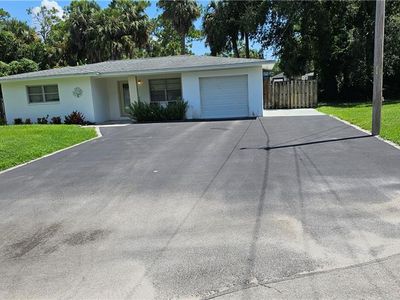 1821 Marilyn Dr