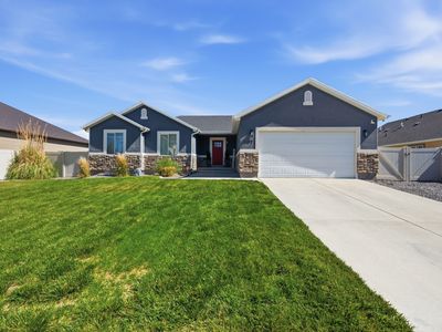 1197 E Raven Way