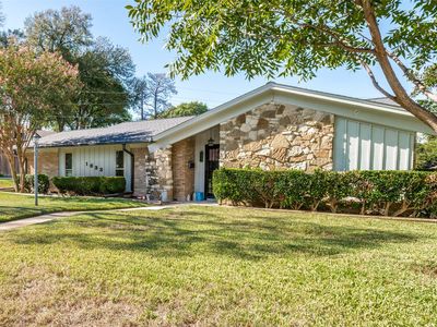 1633 Hanging Cliff Dr