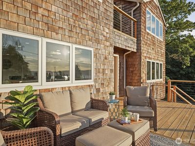 1113 Goat Trail Road