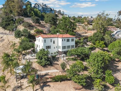 3076 Turnbull Canyon Rd