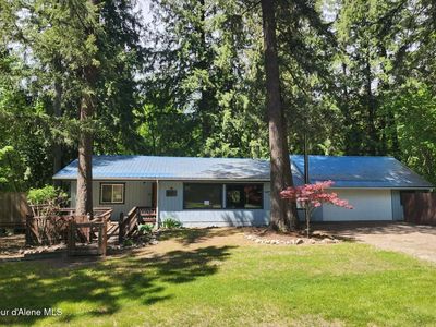 126 Creekside Ln