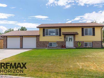 1027 Carver Dr