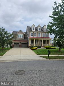 12132 Pawtuckett Ln