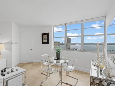905 Brickell Bay Dr APT 1830