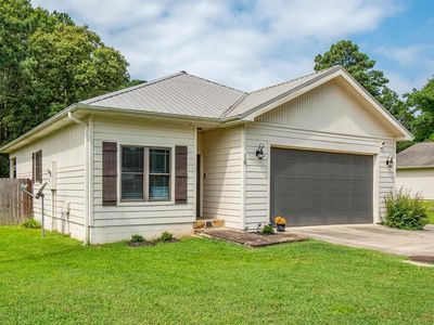 16 Paradise Cir