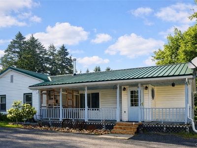1682 Augusta Solsville Rd