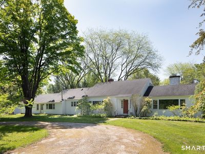 22 Robin Hill Lane