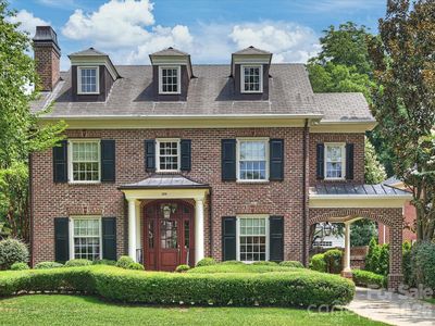 309 Hempstead Pl