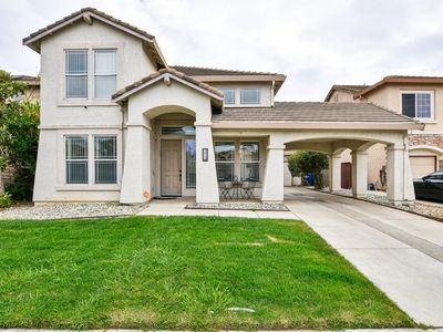 2029 Bastona Dr
