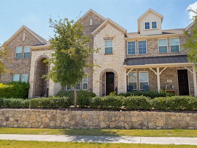 917 Utica Dr