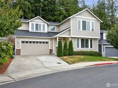 1098 NE Sockeye Court