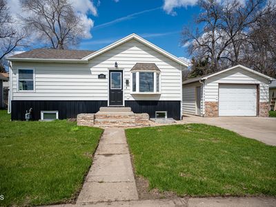 Property at 408 Mason Ave, City Of Bismarck, ND