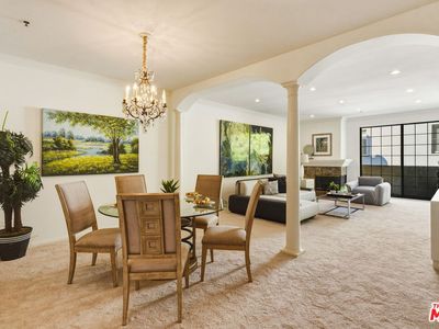 Property at 930 N Doheny Dr APT 308, West Hollywood, CA