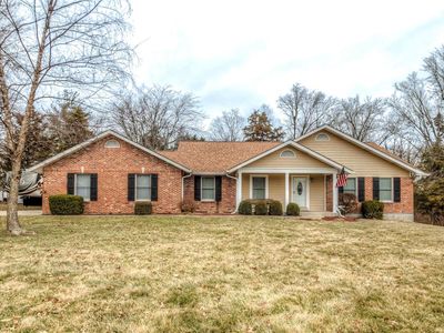 6012 Lafayette Dr
