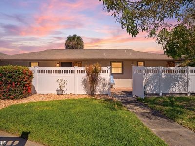 4289 Island Cir #1