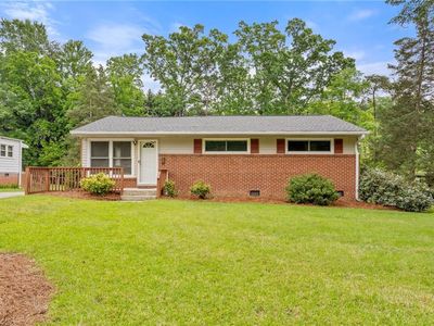 3012 Shamrock Dr