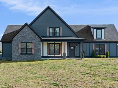120 Twin Creeks Dr NW