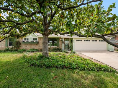 3303 Stardust Dr