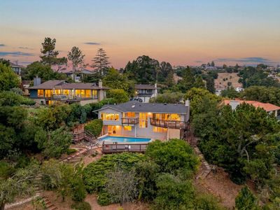 28009 Nob Hill Ct