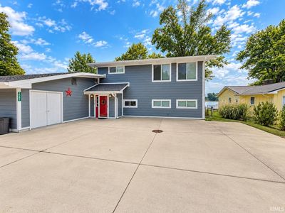 14391 Lawrence Lake Dr
