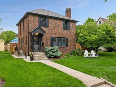 2131 Juno Ave