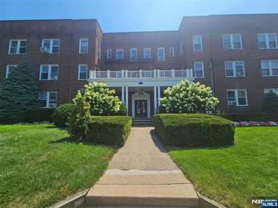 985 Teaneck Rd APT 1J