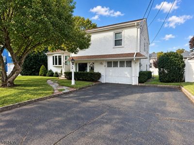 30 Pembrook Dr