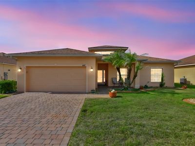 4465 Strathmore Dr