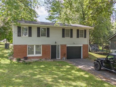 605 N Sunflower St