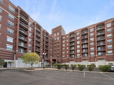 1700 Riverwoods Dr APT 517