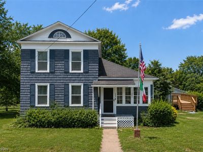 258 W Main St