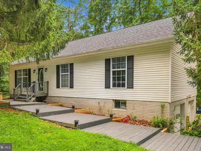 247 Maple Ridge Ln