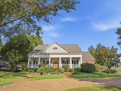 206 Persimmon Hl